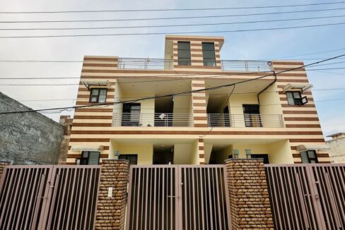 NEWLY BUILD UP LUXURIOUS KOTHI FOR SALE AKS-2, PATIALA ROAD, ZIRAKPUR