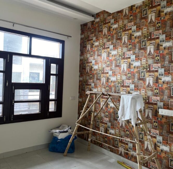 flat with 60%roof right in writen in Choudhary enclave