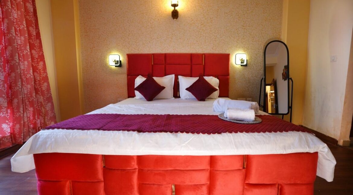 FOR SALE – Furnished 5 STAR RATED AIR BNB Penthouse on Main Ambala Highway, opposite Metro Mall, Zirakpur WITH INCOME 1.5-2LACS PER MONTH