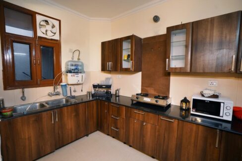 FOR SALE – Furnished 5 STAR RATED AIR BNB Penthouse on Main Ambala Highway, opposite Metro Mall, Zirakpur WITH INCOME 1.5-2LACS PER MONTH