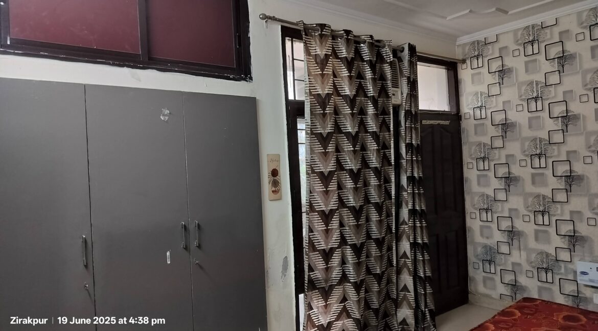 2BHK Fully Furnished, Savitry Apartment, VIP Road Zirakpur