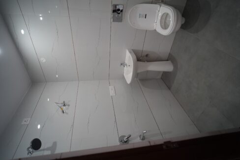 3BHK READY TO MOVE Flat