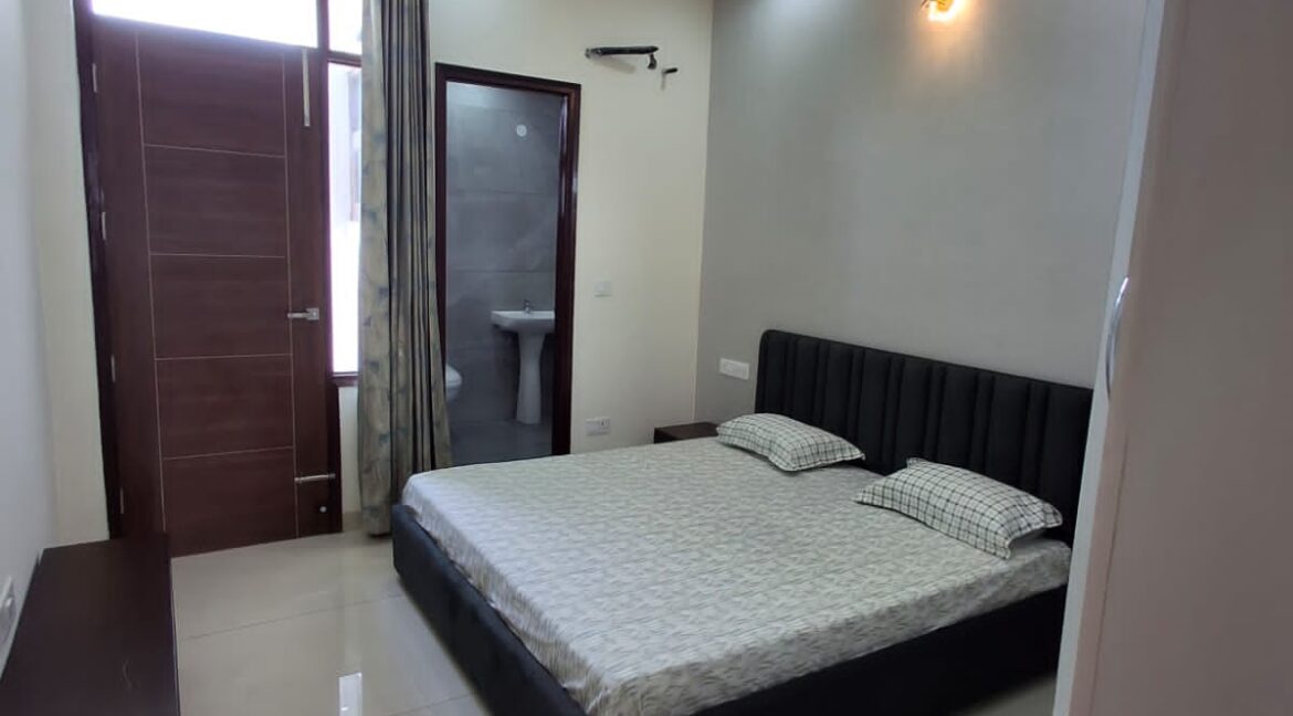 3BHK READY TO MOVE Flat