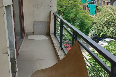 2BHK Flat in Rail Vihar with complete wooden work