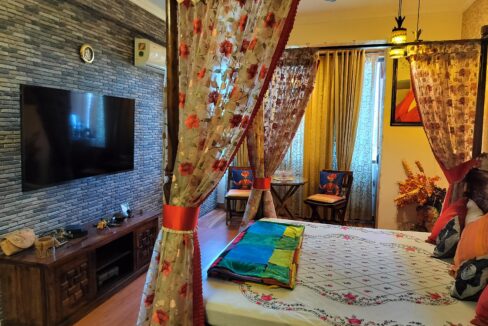 Renovated 3BHK, Alpine Residency AVAILABLE FOR SALE IN ZIRAKPUR