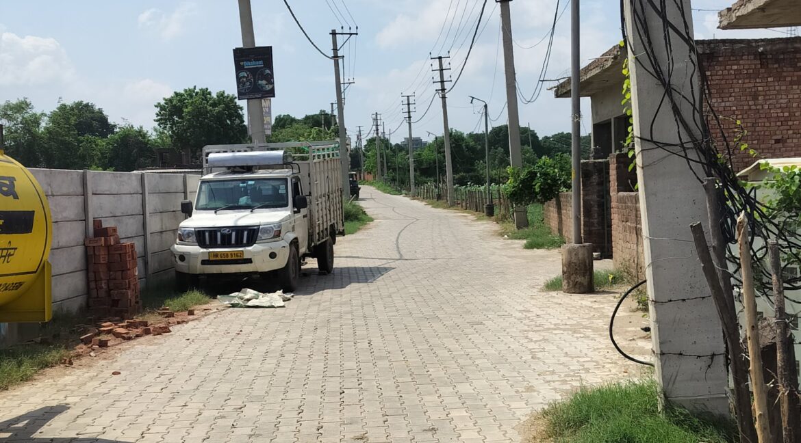 On main Chandigarh-Ambala Highway, opposite Steel & Strip Society, Adjoing Bhushan Factory, Dera Bassi