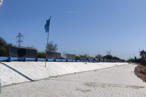 110 Sqr Yrd Residential Plot in Smart City Banur